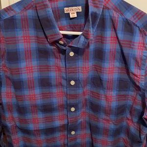 Men’s button down plaid shirt